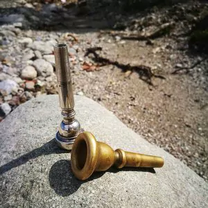 Mothpiece for trumpet and trombone